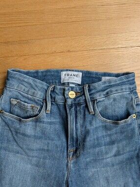 FRAME Le Mini Boot Huntington Mid-Rise Jeans - Size 24